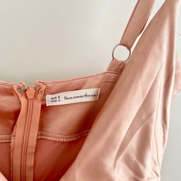 Satin pink Midi Dress - Picture 5 of 5